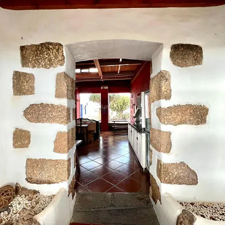 Junior /bb, Wifi, Piscina Y Terraza Con Vista En Yaiza 雅伊萨