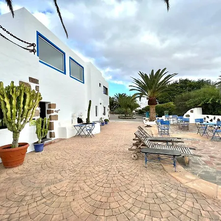 Junior /bb, Wifi, Piscina Y Terraza Con Vista En Yaiza Apartment