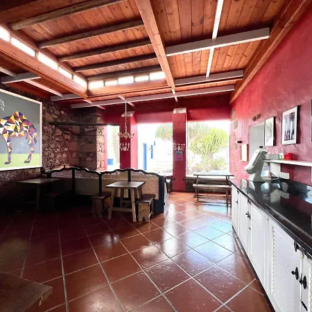 Apartment Junior /bb, Wifi, Piscina Y Terraza Con Vista En Yaiza