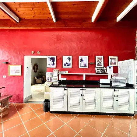 Junior /bb, Wifi, Piscina Y Terraza Con Vista En Yaiza